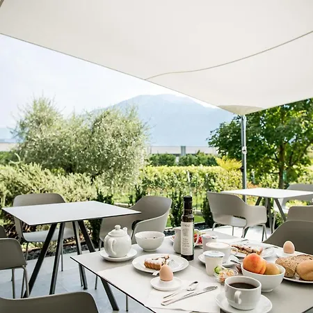 Agritur Comai مزرعة للإقامة *