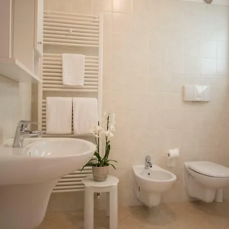 مزرعة للإقامة Agritur Comai *